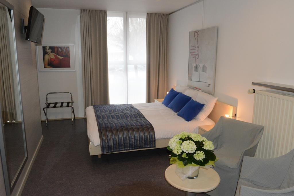 Hotel Vijfwegen Roeselare Eksteriør billede