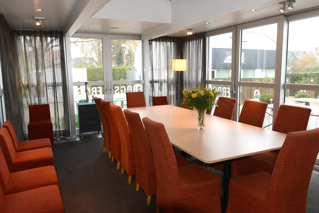 Hotel Vijfwegen Roeselare Eksteriør billede